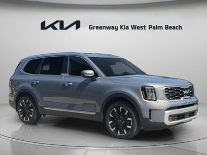 New 2025 Kia Telluride SX w/ SX Captain's Chair Package