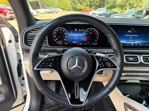 Used 2024 Mercedes-Benz GLE 350 4MATIC image 23