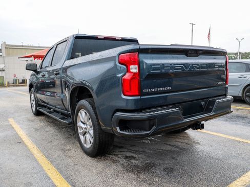 Used 2021 Chevrolet Silverado 1500 Custom image 10