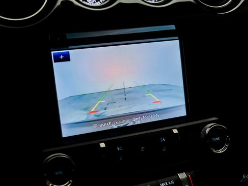 Used 2021 Ford Mustang Shelby GT500 w/ Carbon Fiber Track Pack image 74