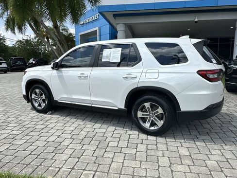 Used 2023 Honda Pilot EX-L image 34