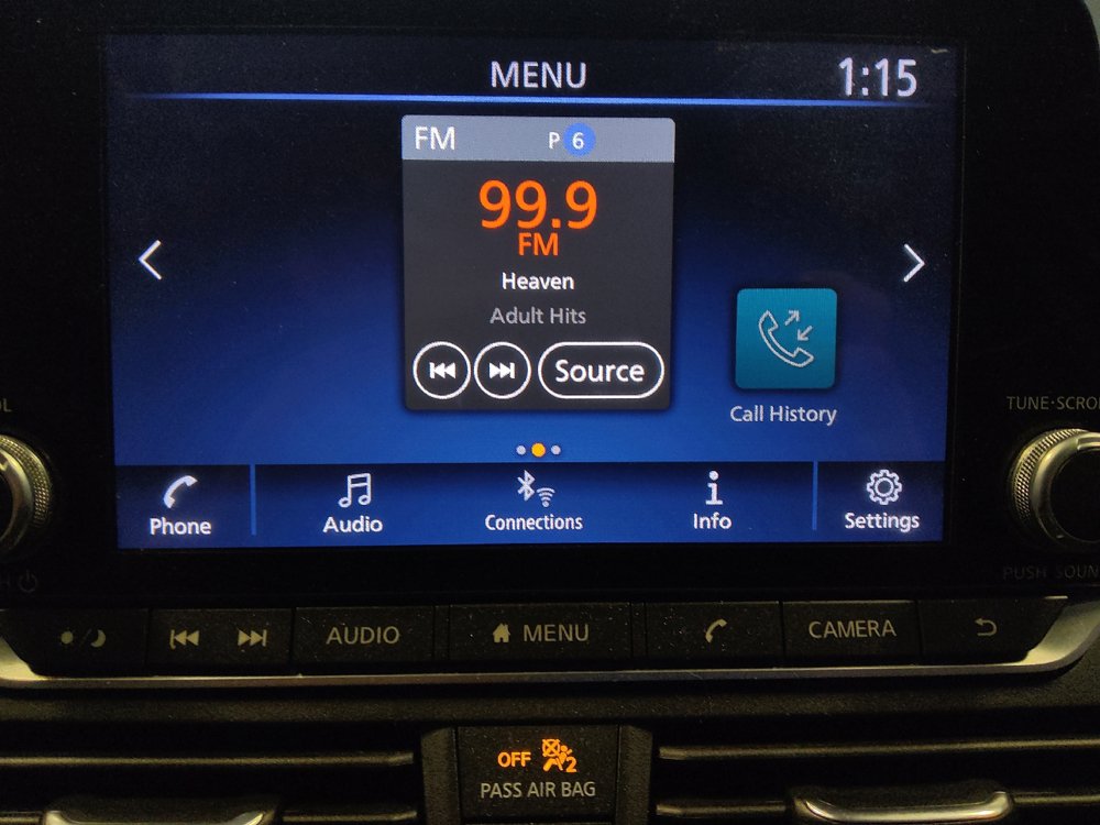 Used 2024 Nissan Altima 2.5 SV FWD image 25
