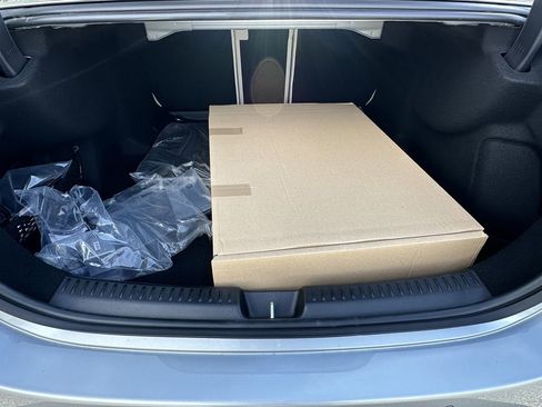 New 2026 Mercedes-Benz E 450 4MATIC Sedan image 21