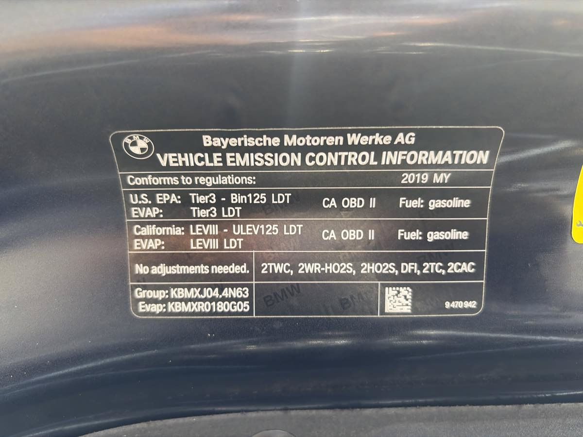 Used 2019 BMW X5 xDrive50i w/ M Sport Package AWD/4WD image 39