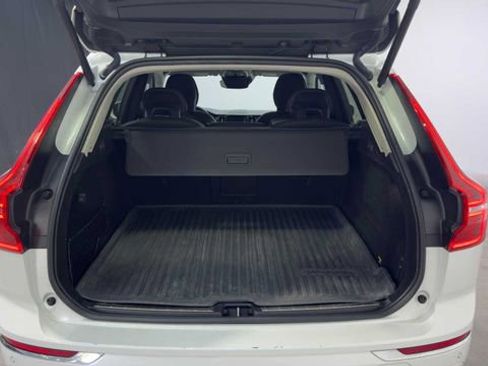 Used 2019 Volvo XC60 T5 Inscription w/ Protection Package AWD/4WD image 36