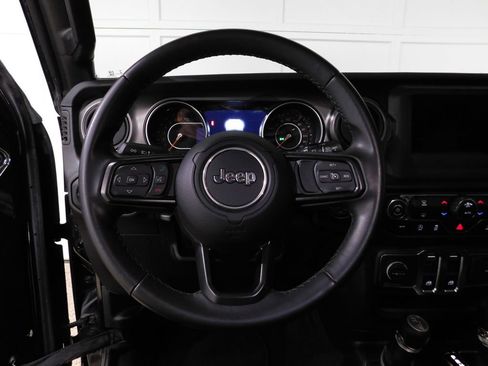 Used 2021 Jeep Wrangler Sport AWD/4WD image 39