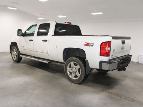 Used 2012 Chevrolet Silverado 2500 LT w/ Interior Plus Package image 7