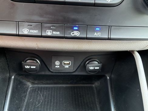 Used 2019 Hyundai Tucson SE AWD/4WD image 12
