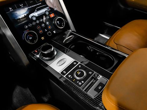 Used 2019 Land Rover Range Rover Long Wheelbase Autobiography image 24