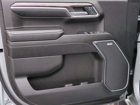 Certified 2023 Chevrolet Silverado 1500 LTZ AWD/4WD image 26