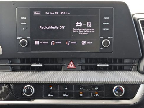 Certified 2024 Kia Sportage LX image 20