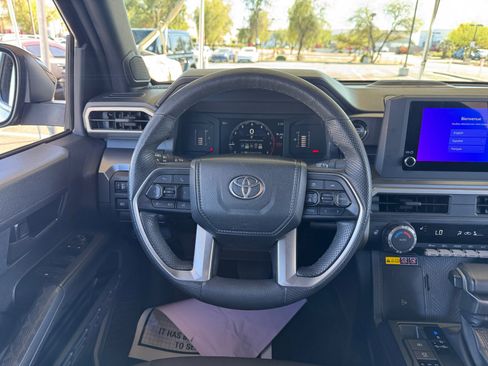 Certified 2024 Toyota Tacoma SR5 image 9
