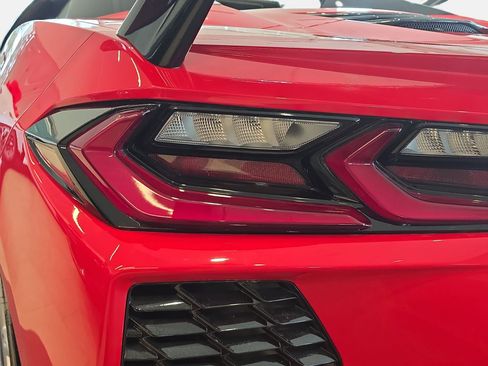 Used 2020 Chevrolet Corvette Stingray Preferred Conv w/ 2LT Preferred Equipment Group RWD image 29