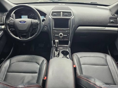 Used 2017 Ford Explorer Sport AWD/4WD image 18