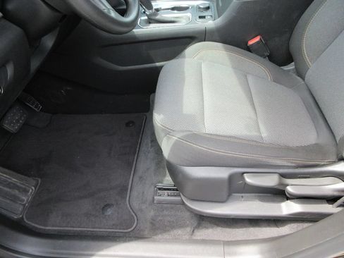 Certified 2020 Chevrolet Traverse LS FWD image 20