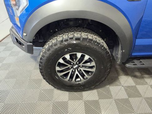 Used 2020 Ford F150 Raptor w/ Equipment Group 802A Luxury image 12