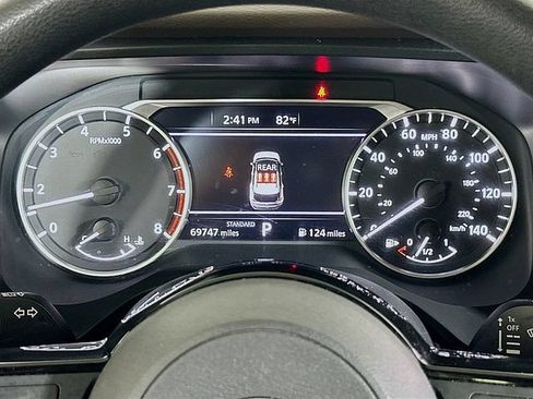 Used 2023 Nissan Rogue SV FWD image 13