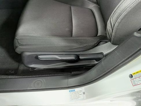 Used 2019 Honda Accord Hybrid image 14