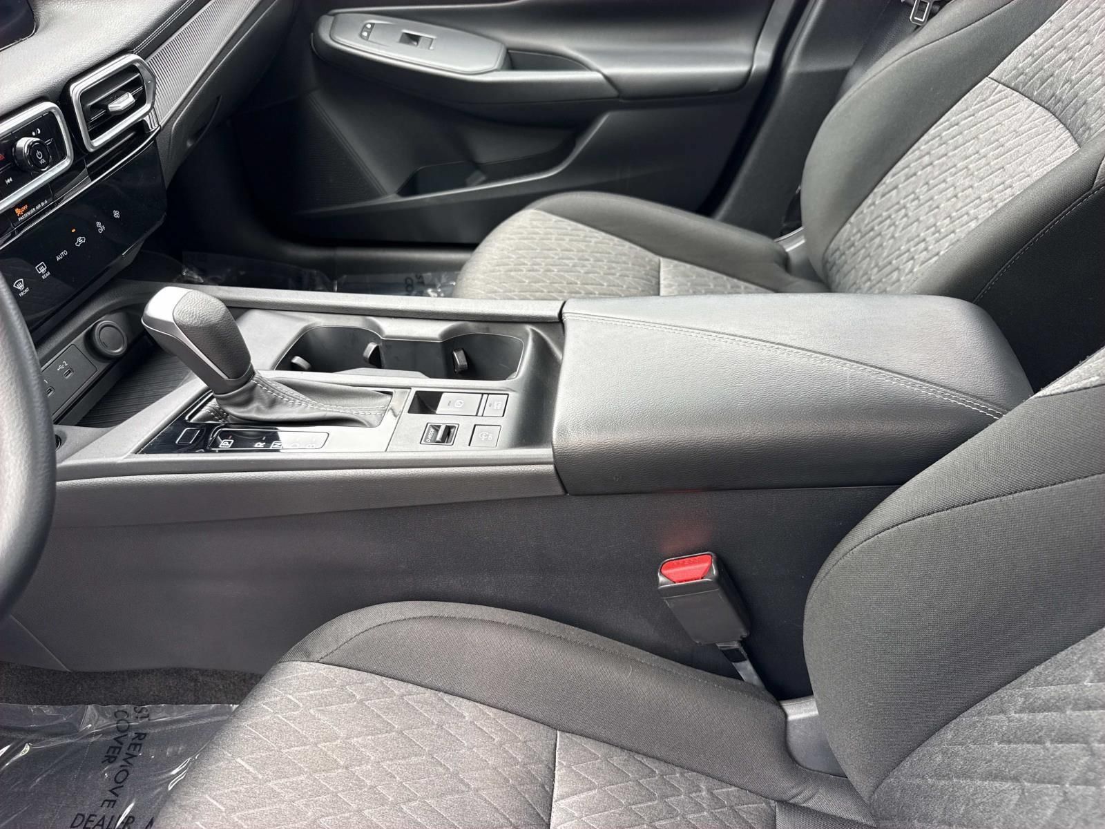 Certified 2026 Nissan Sentra SV w/ Floor Mat Package FWD image 21