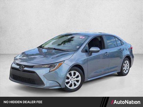 Used 2023 Toyota Corolla LE FWD image 1