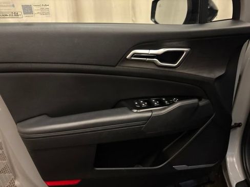 Certified 2024 Kia Sportage X-Line w/ X-Line Premium Package AWD/4WD image 10