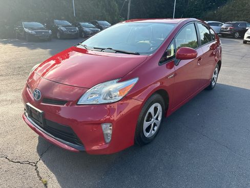 Used 2015 Toyota Prius Three FWD image 7