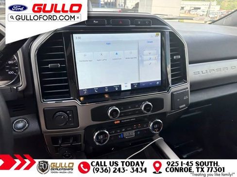 Certified 2022 Ford F250 Lariat w/ Black Appearance Package AWD/4WD image 11