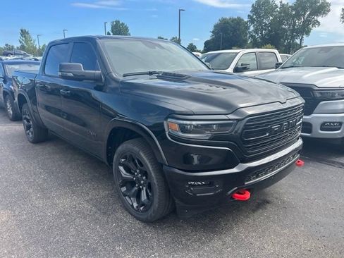 Used 2023 RAM 1500 Limited AWD/4WD image 4