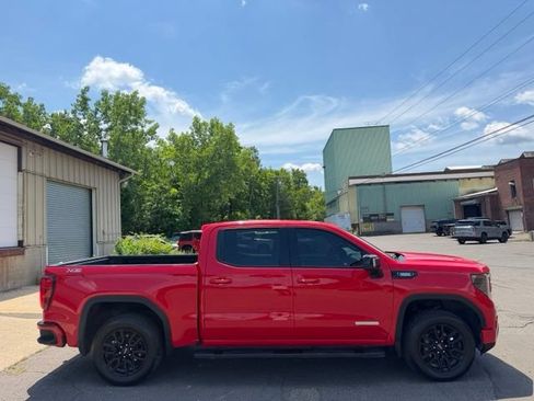 Used 2025 GMC Sierra 1500 Elevation w/ Elevation Premium Package AWD/4WD image 4