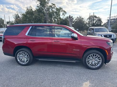 Used 2025 Chevrolet Tahoe Premier w/ Sun And Tow Package image 3