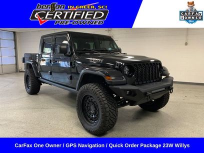 Used 2023 Jeep Gladiator Sport