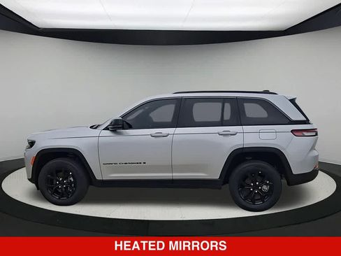 New 2026 Jeep Grand Cherokee Altitude AWD/4WD image 5