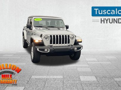 Used 2023 Jeep Gladiator Sport