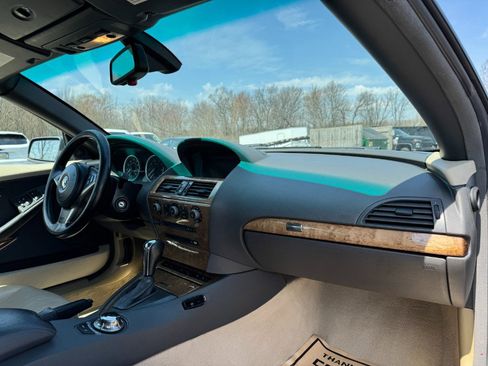 Used 2004 BMW 645Ci Convertible RWD image 26