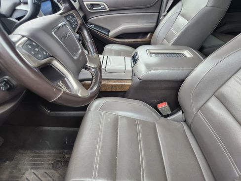 Used 2018 GMC Yukon XL Denali w/ Denali Ultimate Package image 24