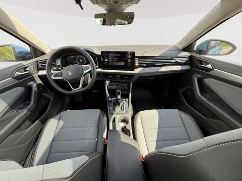 New 2025 Volkswagen Jetta SE image 11