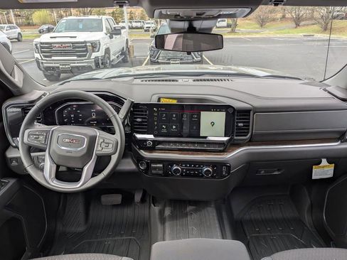 New 2026 GMC Sierra 1500 SLE w/ X31 Off-Road Package image 8
