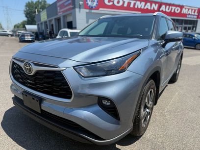 Used 2022 Toyota Highlander XLE