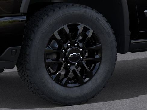 New 2026 Chevrolet Silverado 2500 High Country w/ Midnight Edition AWD/4WD image 9
