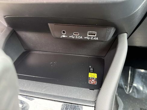 Certified 2025 Subaru Forester Premium w/ Convenience Package #1 AWD/4WD image 31