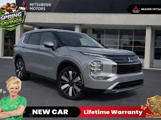 New 2026 Mitsubishi Outlander SE video 1