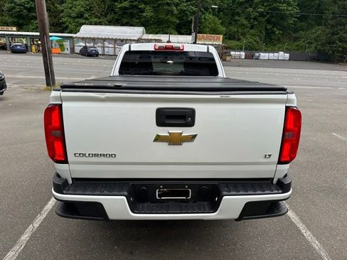 Used 2015 Chevrolet Colorado LT RWD image 6