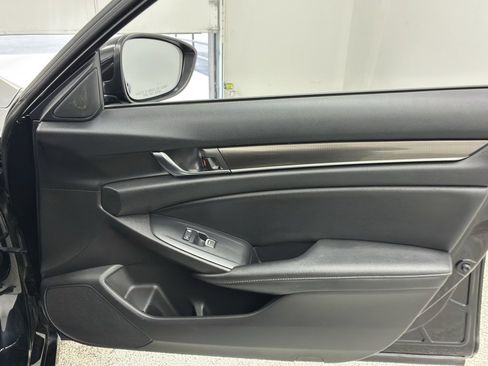 Used 2020 Honda Accord Sport image 37