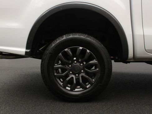 Used 2019 Ford Ranger XLT w/ Equipment Group 302A Luxury image 5