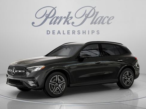 Used 2026 Mercedes-Benz GLC 300 4MATIC image 2