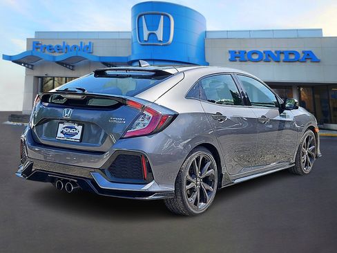 Used 2018 Honda Civic Sport Touring image 7