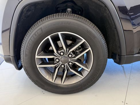 Used 2020 Jeep Grand Cherokee Limited image 58