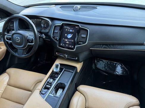 Used 2021 Volvo XC90 T8 Inscription w/ Protection Package Premier image 34