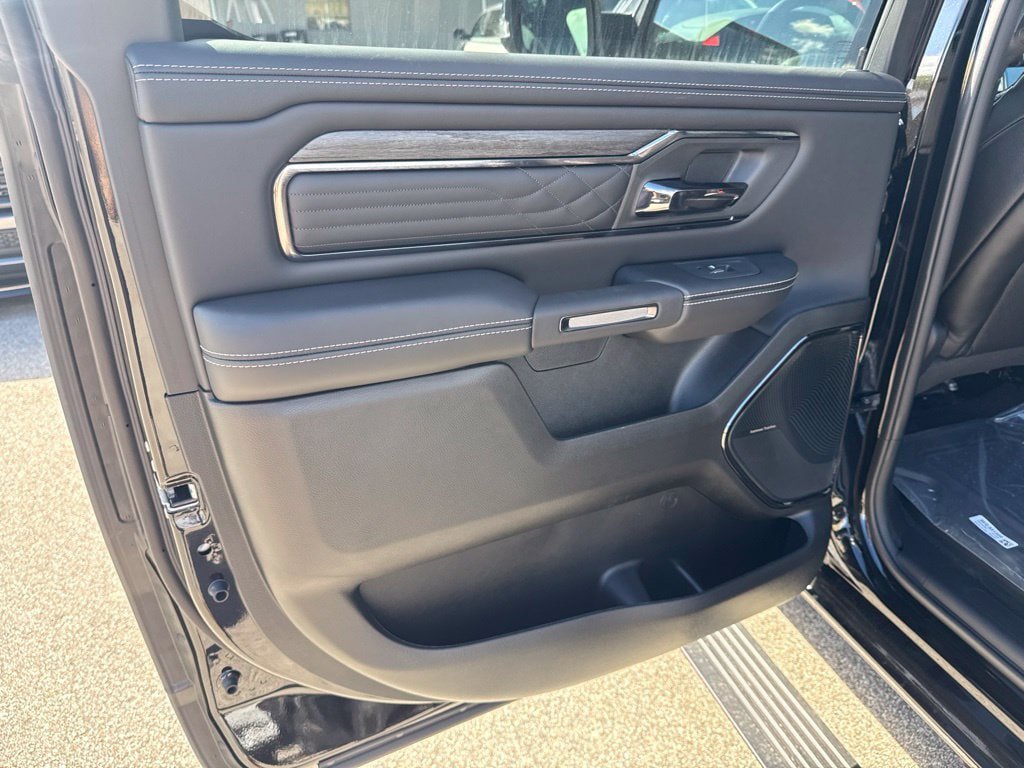 New 2027 RAM 1500 Limited AWD/4WD image 24