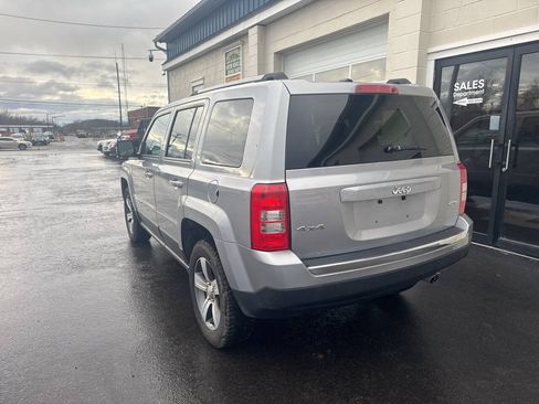 Used 2016 Jeep Patriot High Altitude AWD/4WD image 6